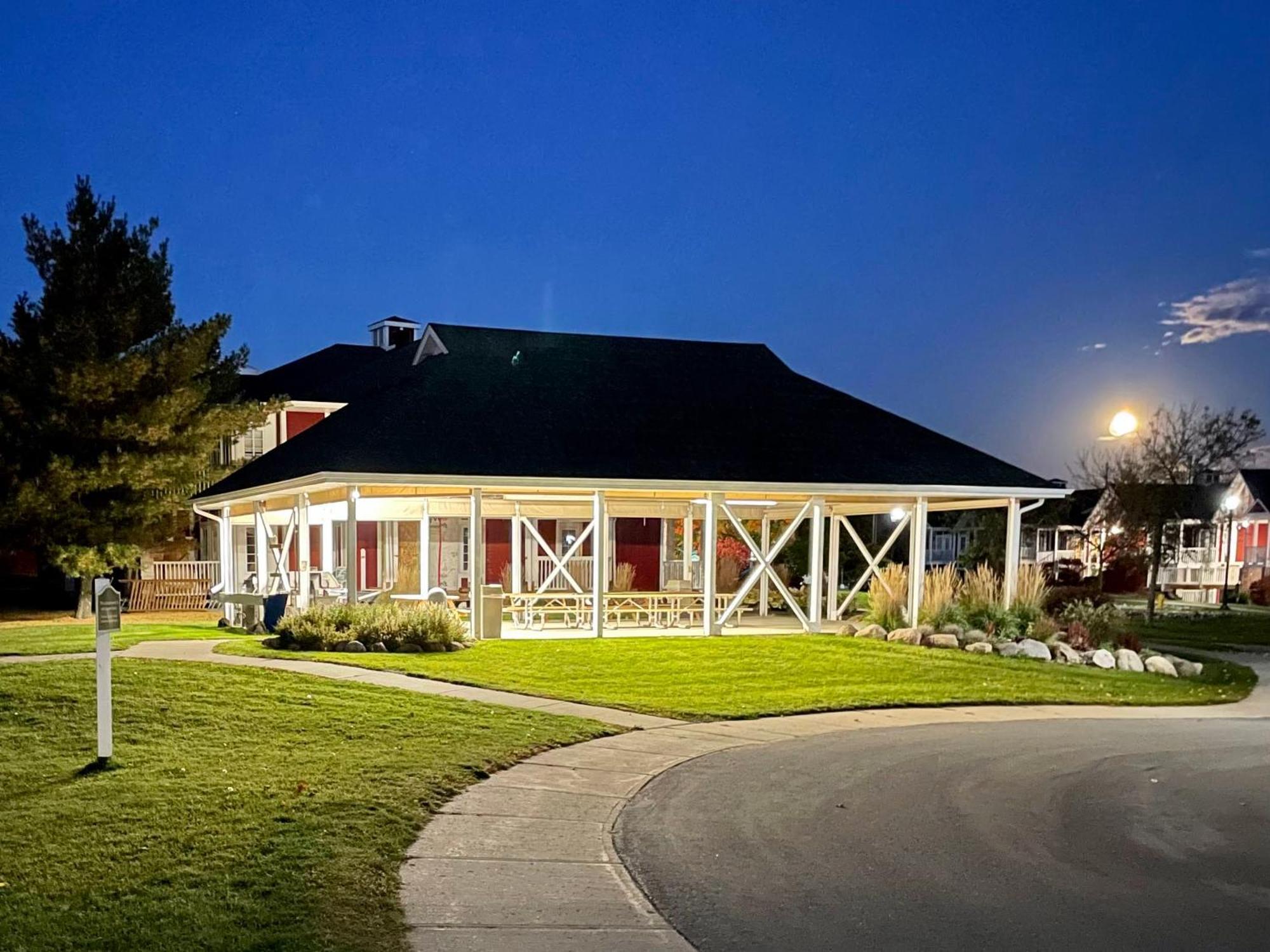 Hillside Haven: Carriage Club Resort Retreat Edgar Zewnętrze zdjęcie